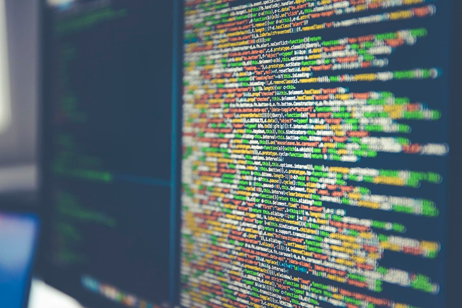 Data & Knowledge Engineering